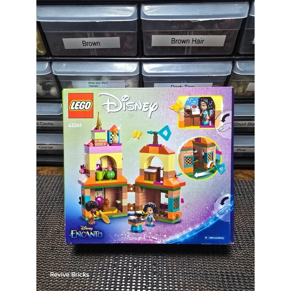 LEGO Disney Encanto Mini House Building Toy Set for Disney Fans 43261 Brand New